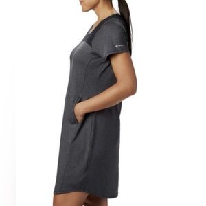 Columbia Active Dress Gray & Black with Pockets Medium | Athletic Casual